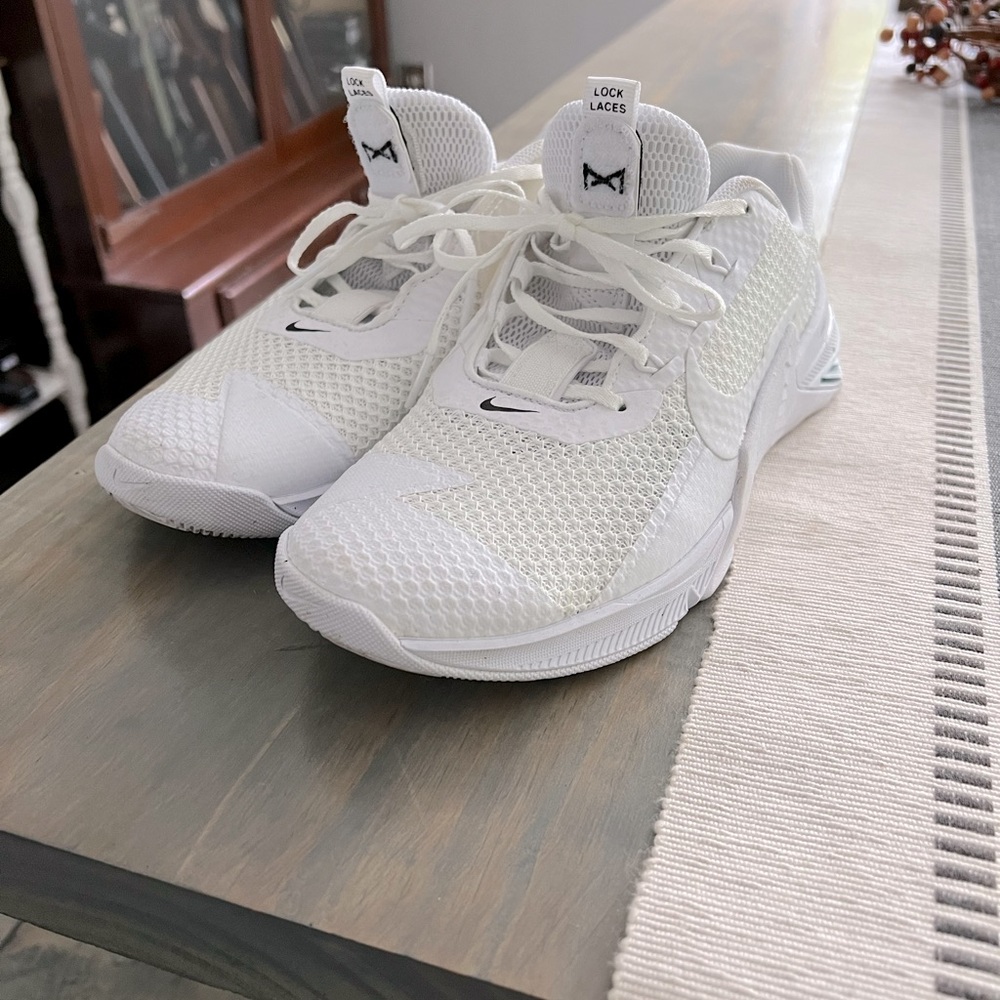 Nike Metcon- custom all white